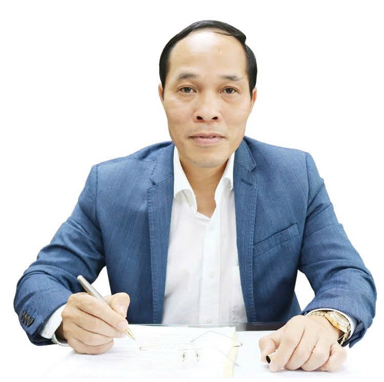Ông Phạm Bá Nam