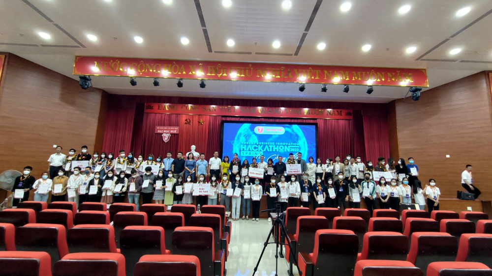 Hueuni Demo Days 2022 – Chương trình kết nối đầu tư Đại học Huế năm 2022