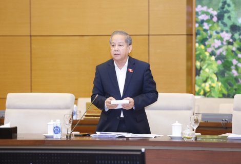 Ủy ban Thường vụ Quốc hội thông qua Nghị quyết điều chỉnh địa giới để mở rộng thành phố Huế và sắp xếp, thành lập các phường thuộc thành phố Huế