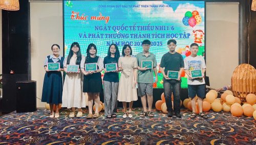 Quỹ Đầu tư phát triển thành phố Huế tổ chức chương trình Chào mừng Ngày Quốc tế Thiếu nhi 1/6 và phát thưởng thành tích học tập năm học 2024–2025