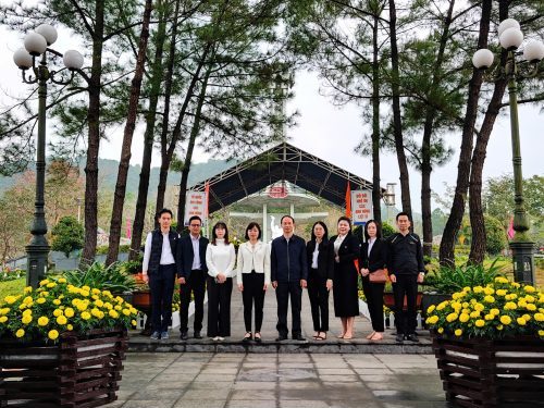 QUỸ ĐẦU TƯ PHÁT TRIỂN THÀNH PHỐ HUẾ TỔ CHỨC DÂNG HƯƠNG TƯỞNG NIỆM NHÂN KỶ NIỆM 96 NĂM NGÀY THÀNH LẬP ĐẢNG CỘNG SẢN VIỆT NAM (03/02/1930 – 03/02/2026)